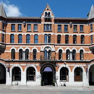 Isaacs 3* Cork